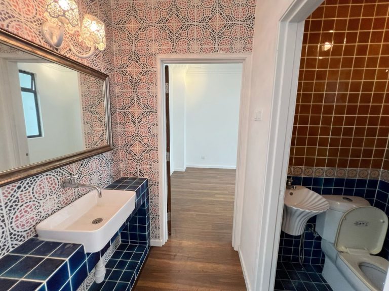 WhatsApp-Image-2025-03-25-at-10.58