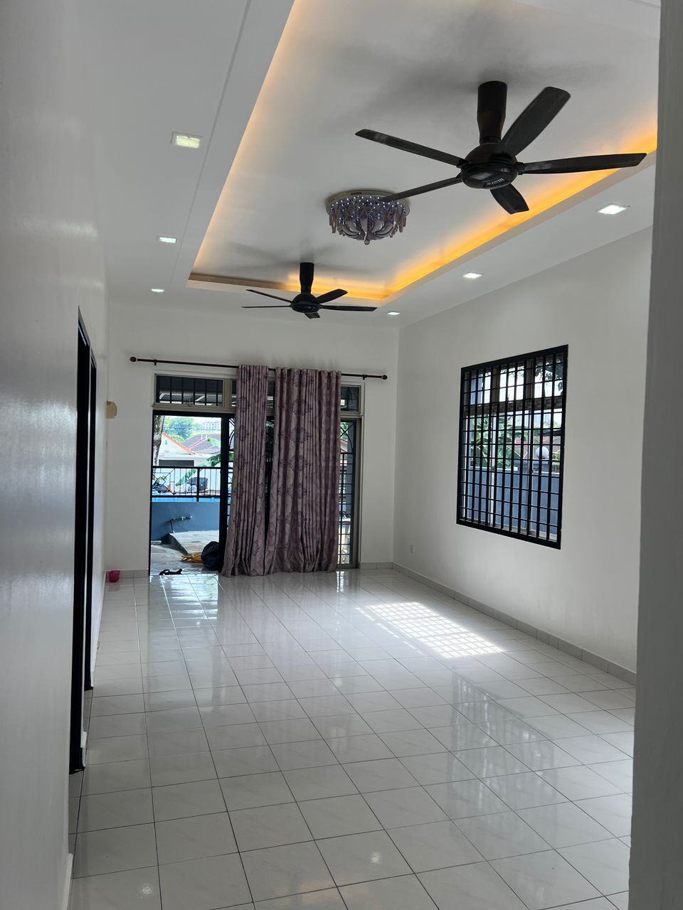 8f5624e4-e914-4f51-9a42-d74d2c7c7612