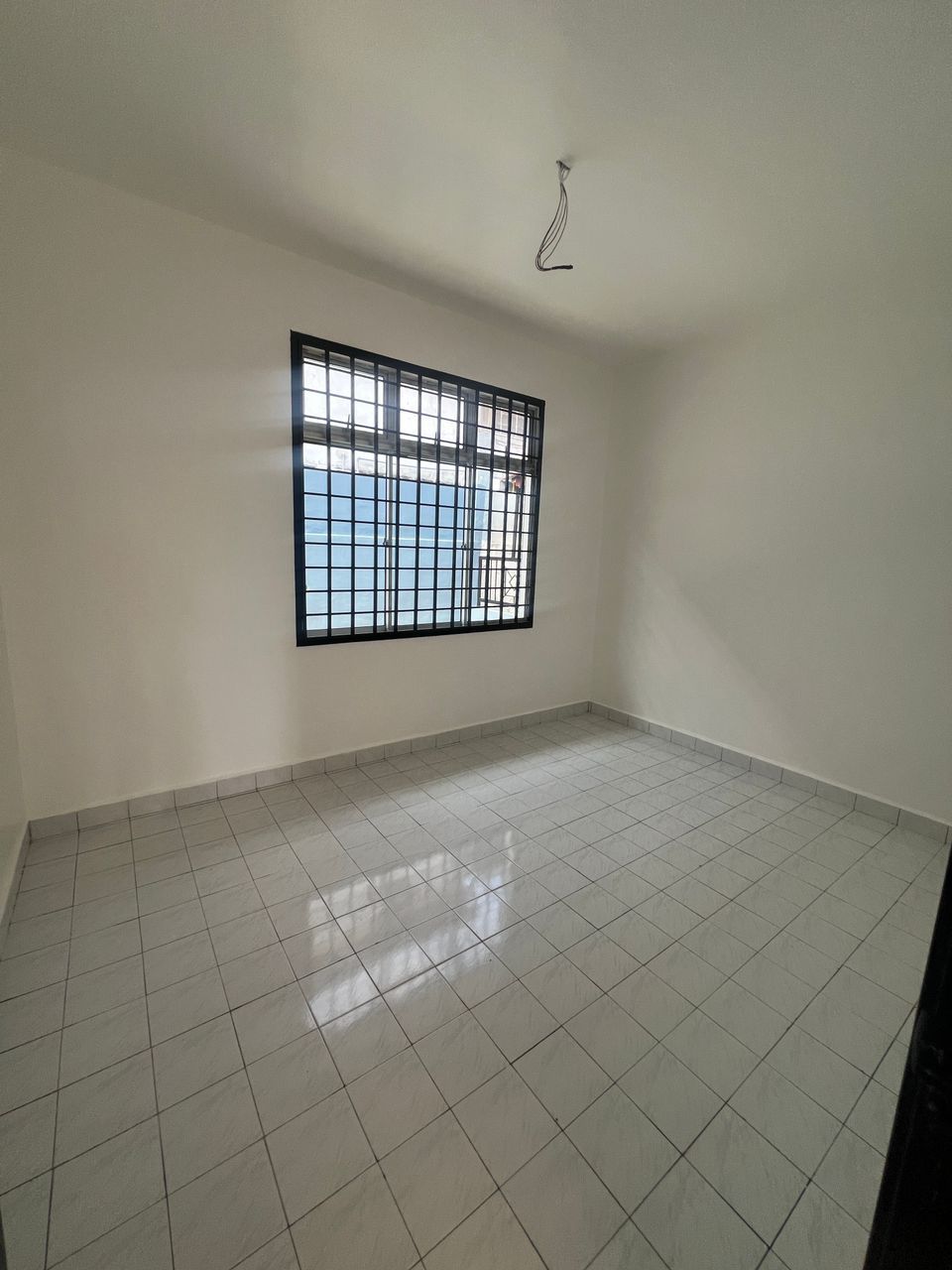 bcc57da8-a0fa-4ee9-9e7a-5d8a4832d449