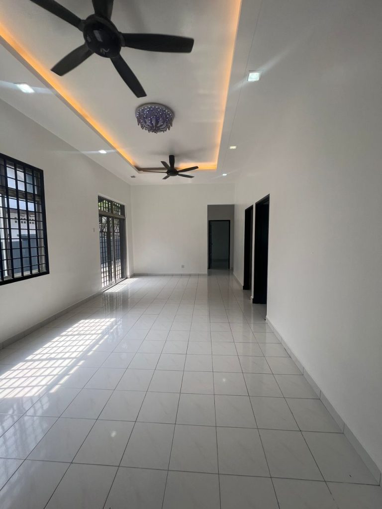 c7919ccf-cbf6-449f-b5a5-dd8a8d331220