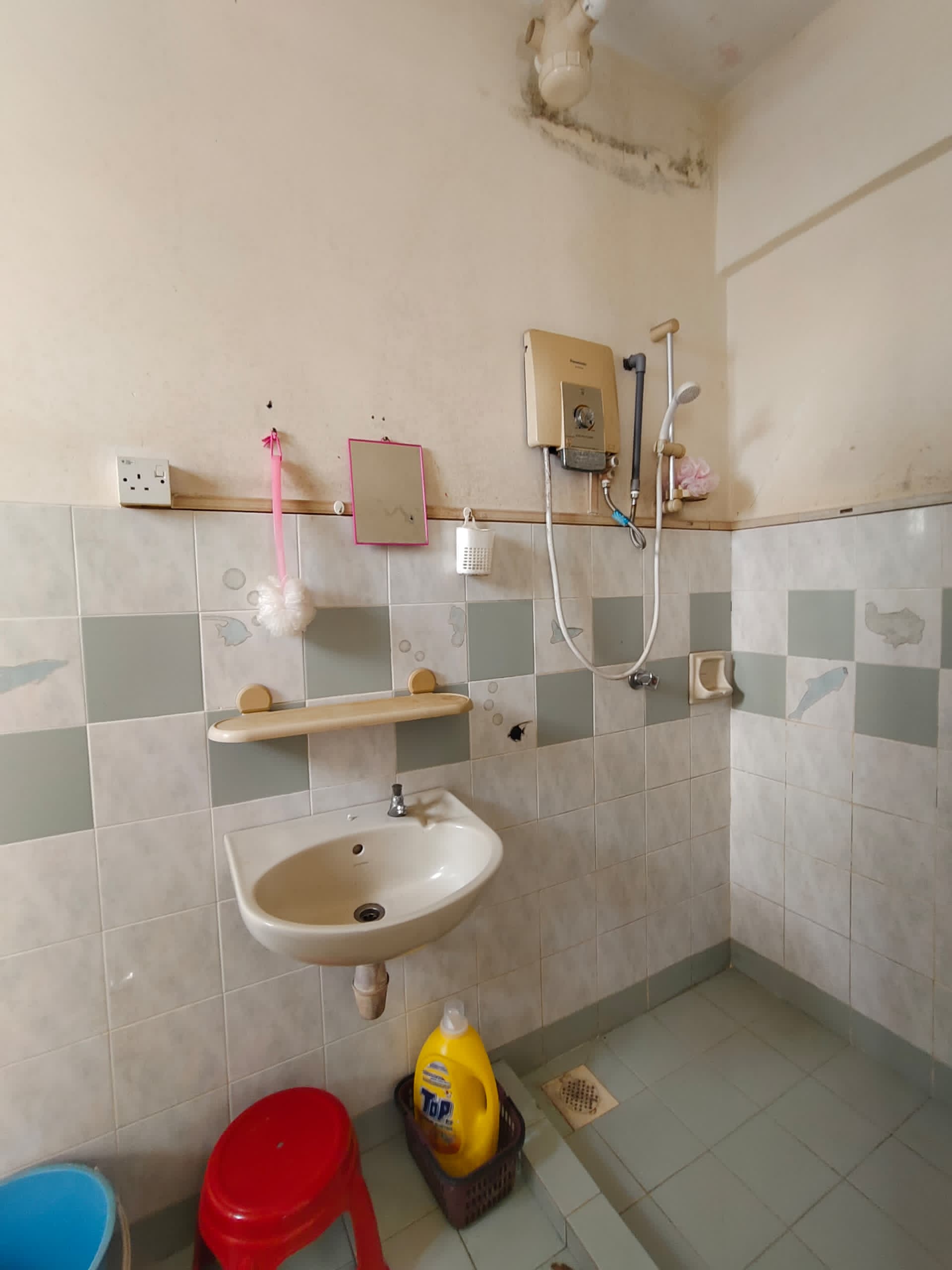 04e4f1a2-6983-4f50-bac9-50301772354e