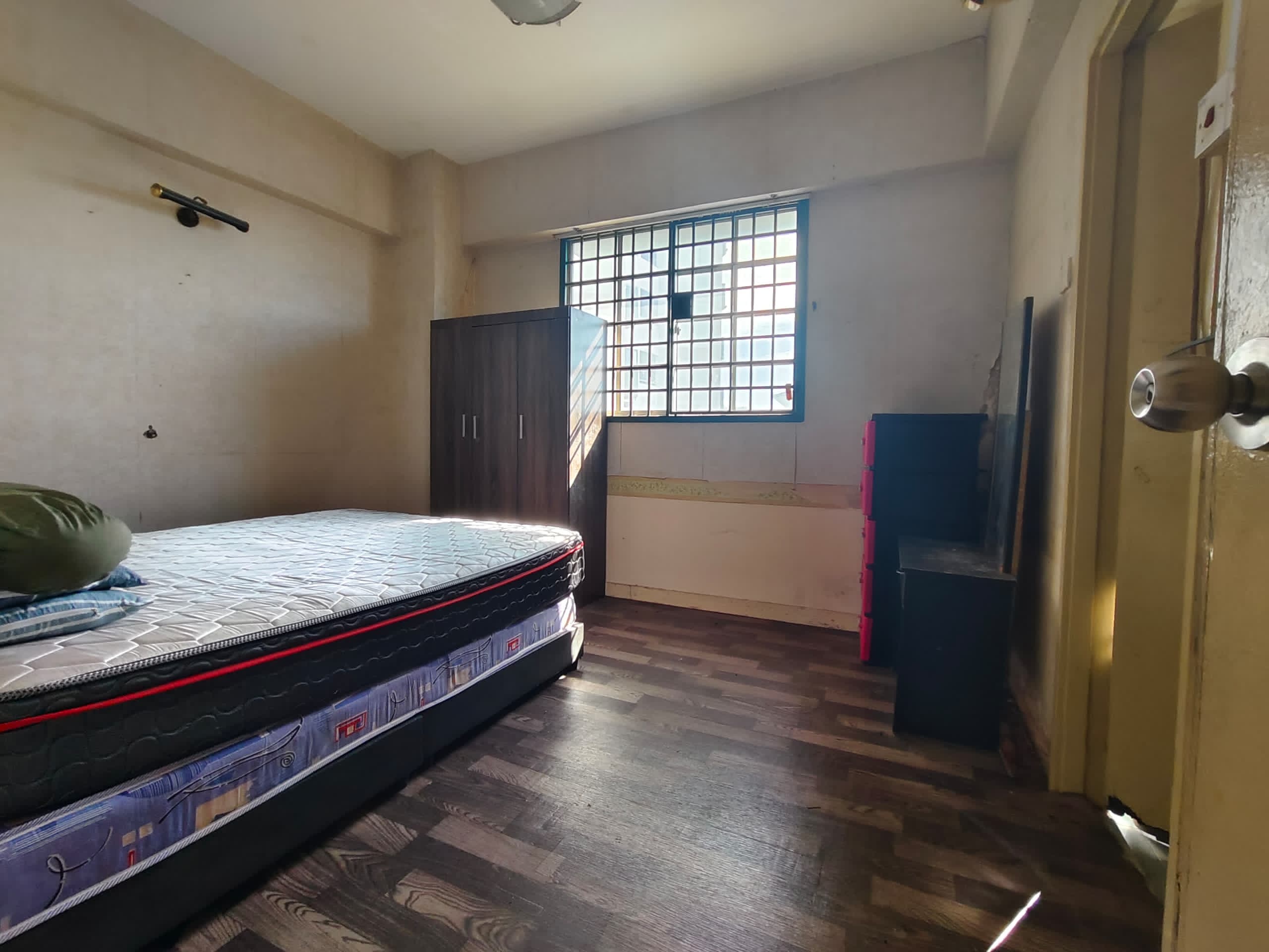 62c60d01-64d1-481b-9702-0fefdfc1f992