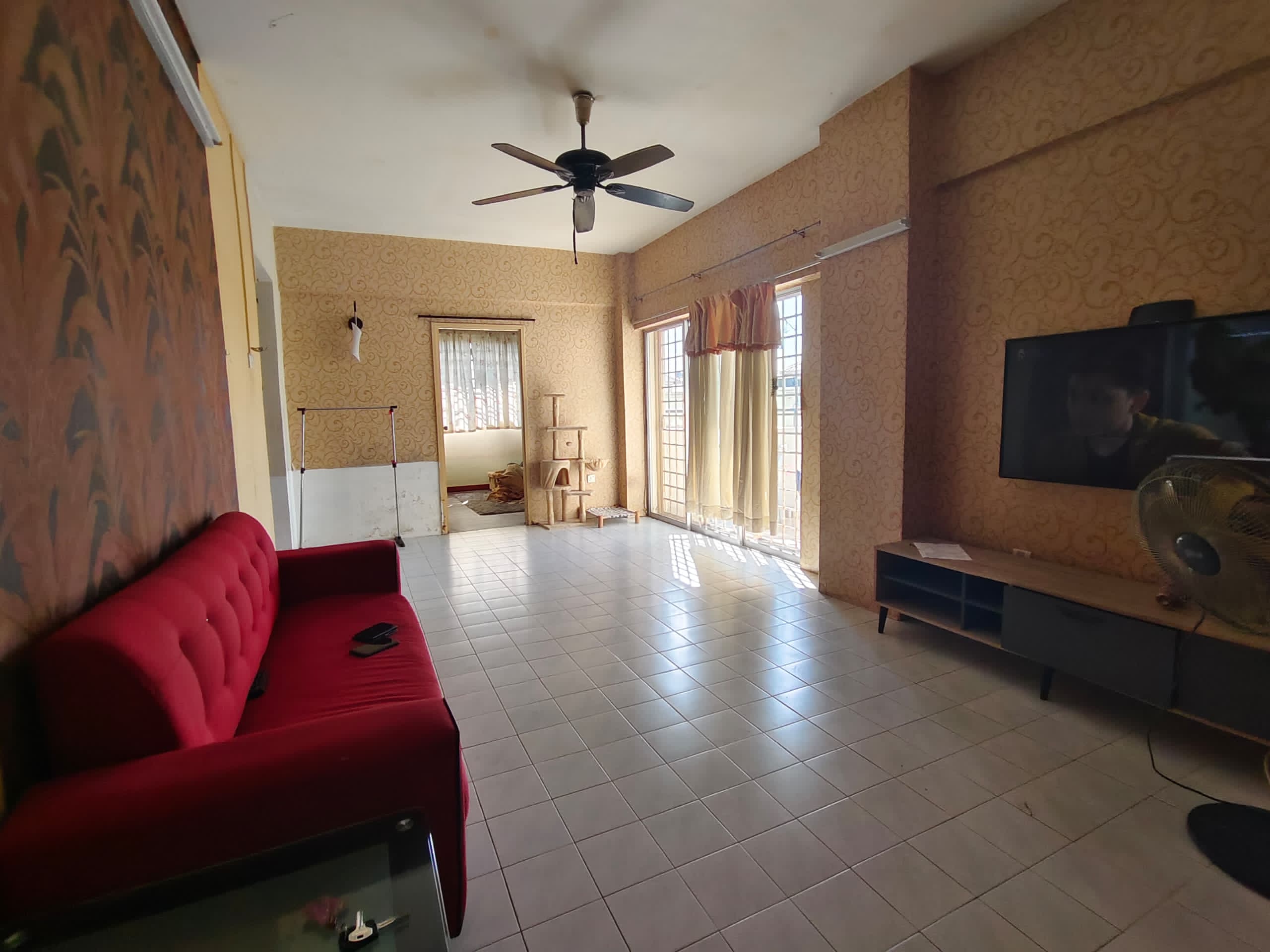 fc7d4158-e54d-4221-812a-c166f9079553